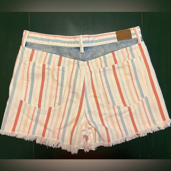 American Eagle woman’s Striped Jean Shorts - Picture 2 of 8